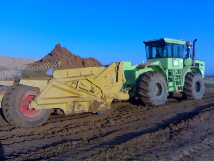 tractor motial